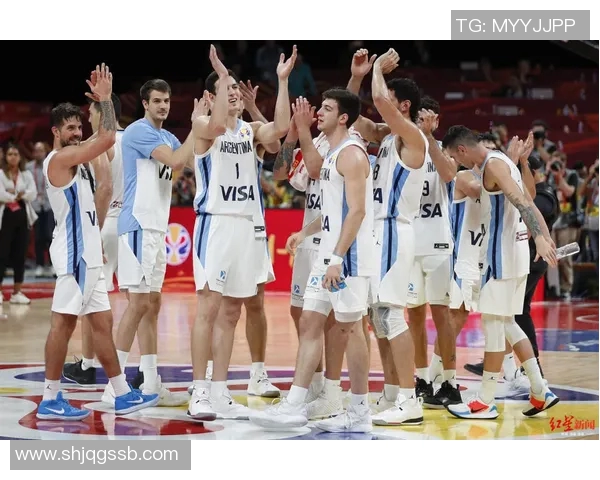 成都篮球队在世锦赛中的团队协作表现分析与点评 成都篮球队在世锦赛中的团队协作表现分析与点评