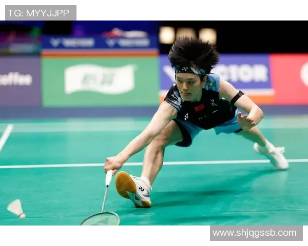 成都羽毛球队状态分析与发展展望聚焦羽毛球运动的未来与挑战 成都羽毛球队状态分析与发展展望聚焦羽毛球运动的未来与挑战